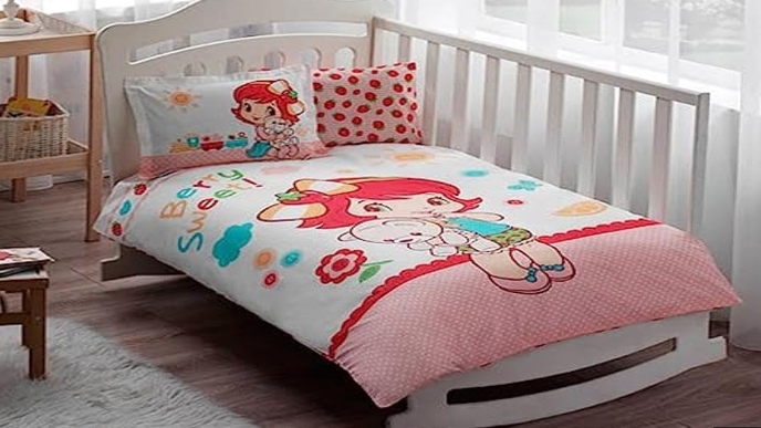 strawberry shortcake nursery